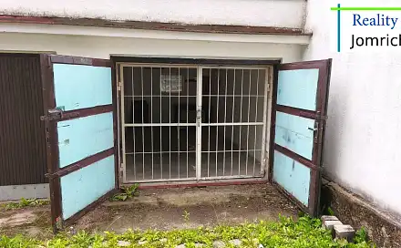 Prodej zděné garáže s elektřinou a masivní mříží v Liberci, ulice Kunratická., Kunratická, Liberec