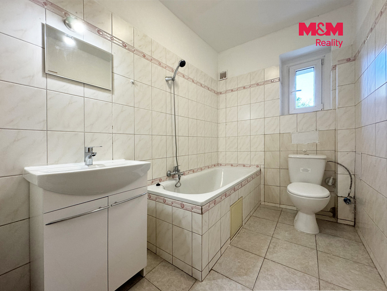 Pronájem bytu 2+1 50 m² – fotografie 4