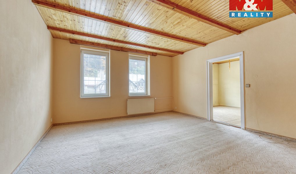 Prodej domu 800 m² s pozemkem 662 m², Oloví – náhled fotky 16