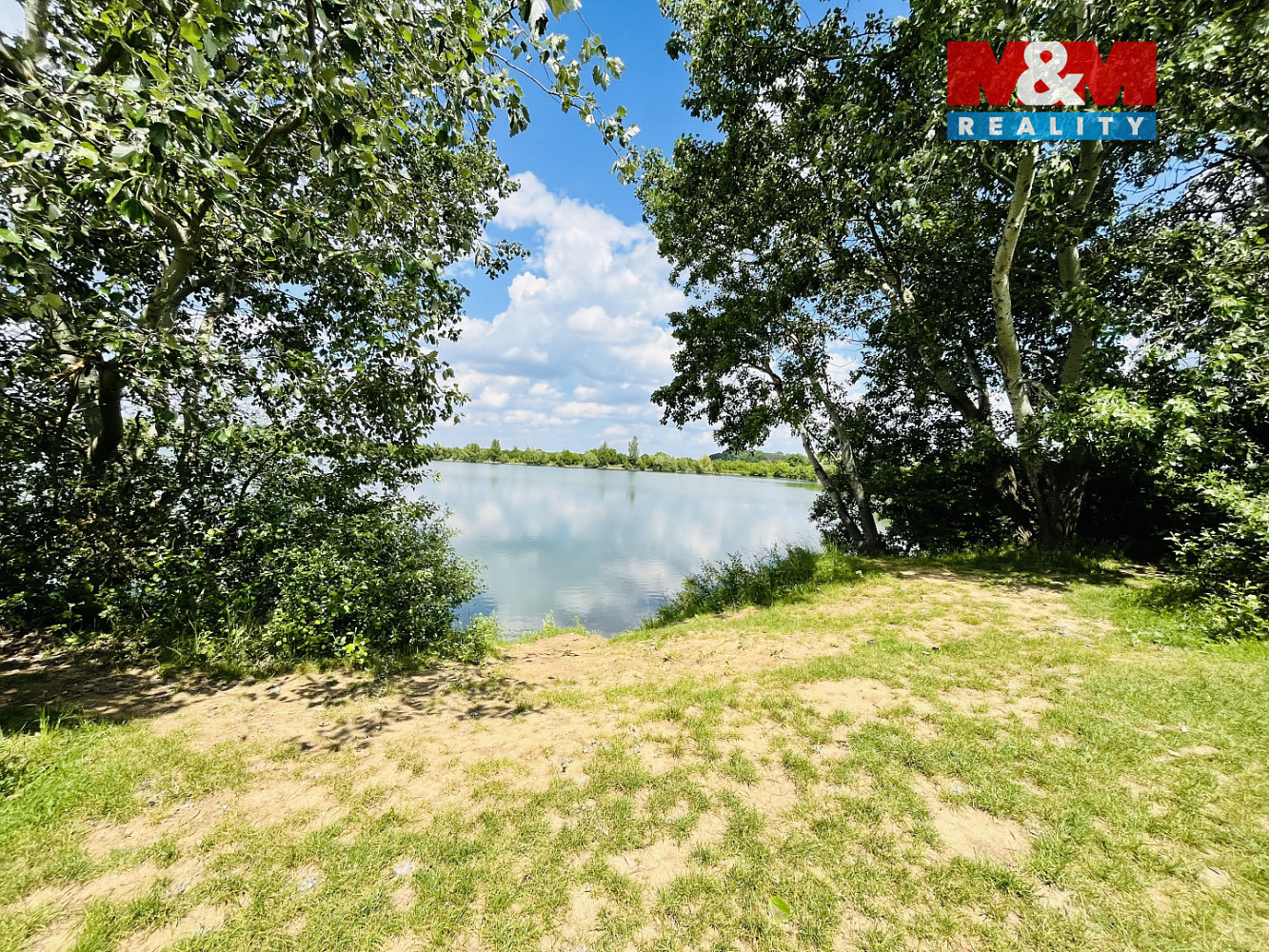 Prodej pozemku 1 026 m² – fotografie 3