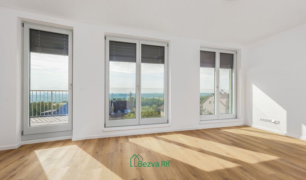 Prodej bytu 4+kk 98 m², Praha – náhled fotky 2