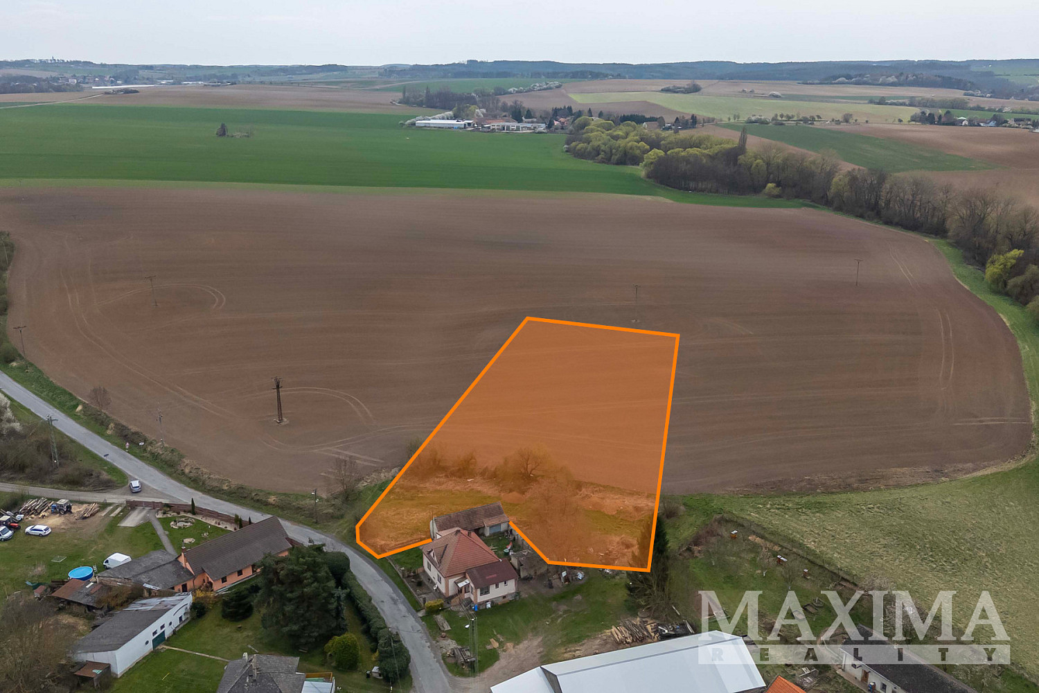 Prodej stavebního pozemku 6 862 m²