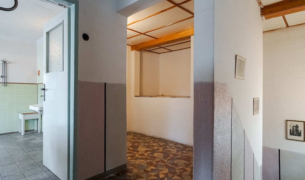 Prodej domu 200 m² s pozemkem 375 m², Skořenice – náhled fotky 55