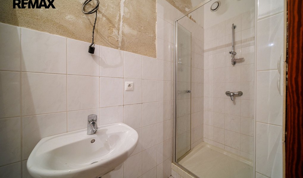 Prodej obchodních prostor 160 m², Karlovy Vary – náhled fotky 11