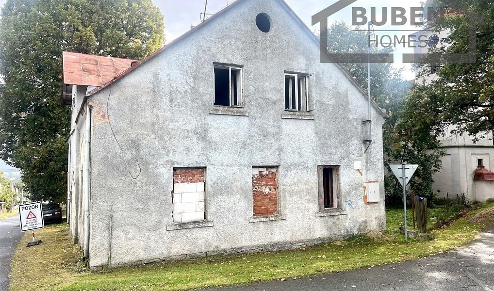 Prodej domu 170 m² s pozemkem 558 m², Lesná – náhled fotky 29