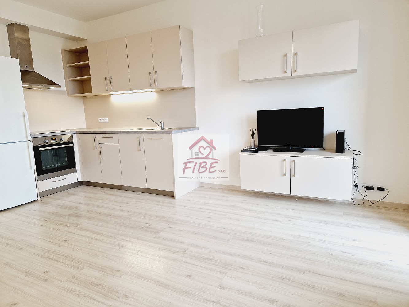 Prodej bytu 1+kk 30 m² — photo 3