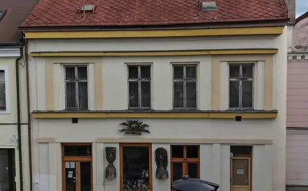 Prodej domu 800 m² s pozemkem 586 m², Masarykovo náměstí, Třebechovice pod Orebem, okres Hradec Králové