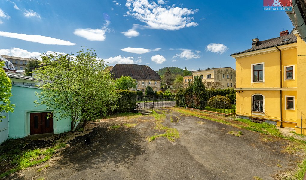 Prodej domu 1 225 m² s pozemkem 1 472 m², Česká Kamenice – náhled fotky 2