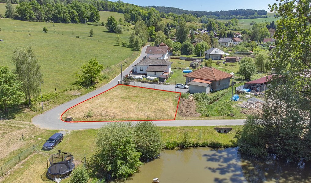 Prodej stavebního pozemku 716 m², Dlouhá Ves – náhled fotky 3