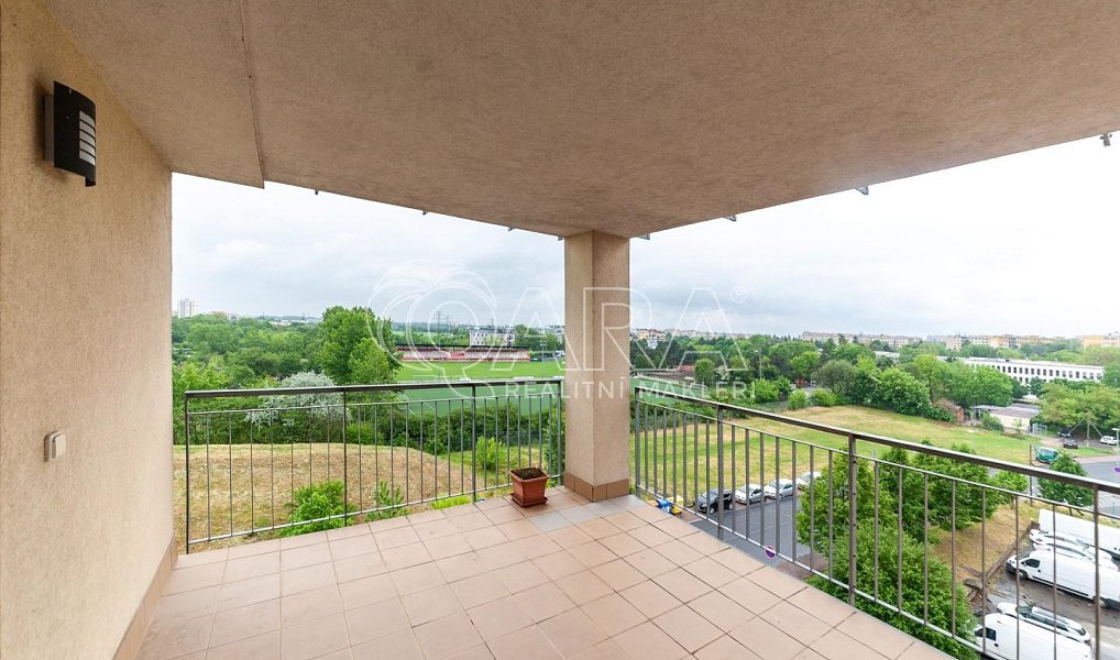 Pronájem bytu 3+kk 76 m², Praha – náhled fotky 3