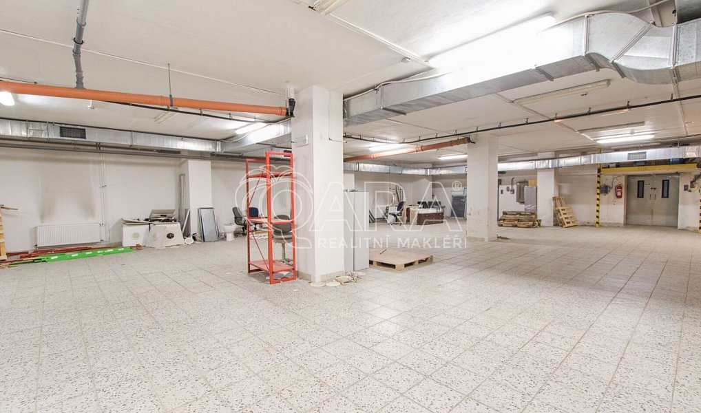 Pronájem skladovacích prostor 350 m², Praha – náhled fotky 2