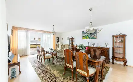 Pronájem bytu 3+kk 140 m²