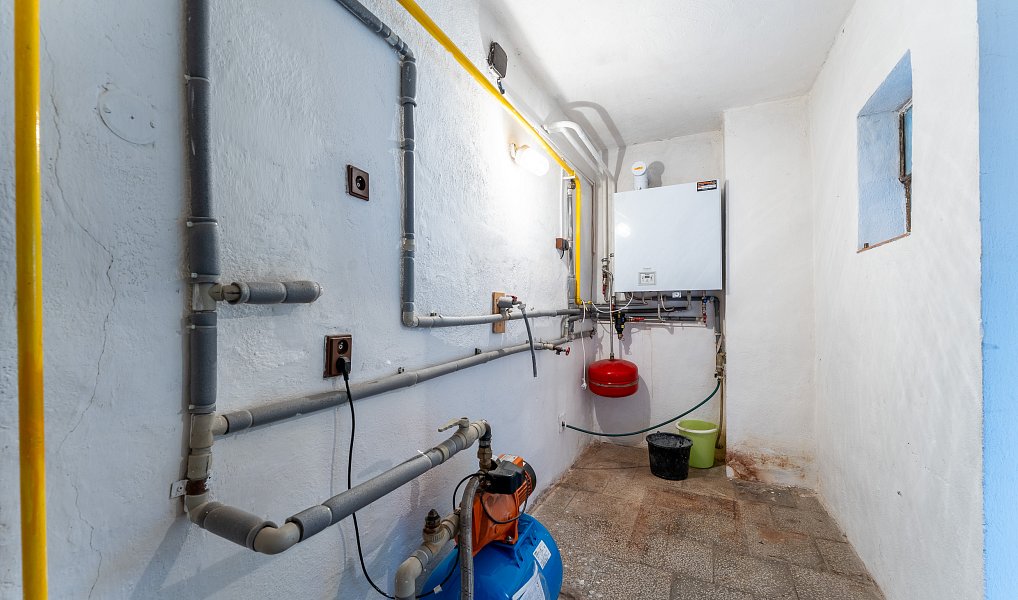 Prodej domu 200 m² s pozemkem 1 330 m², Kubšice – náhled fotky 24