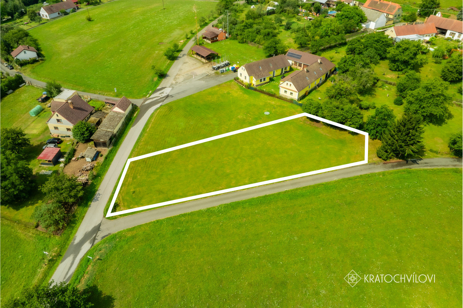 Prodej stavebního pozemku 1 277 m²