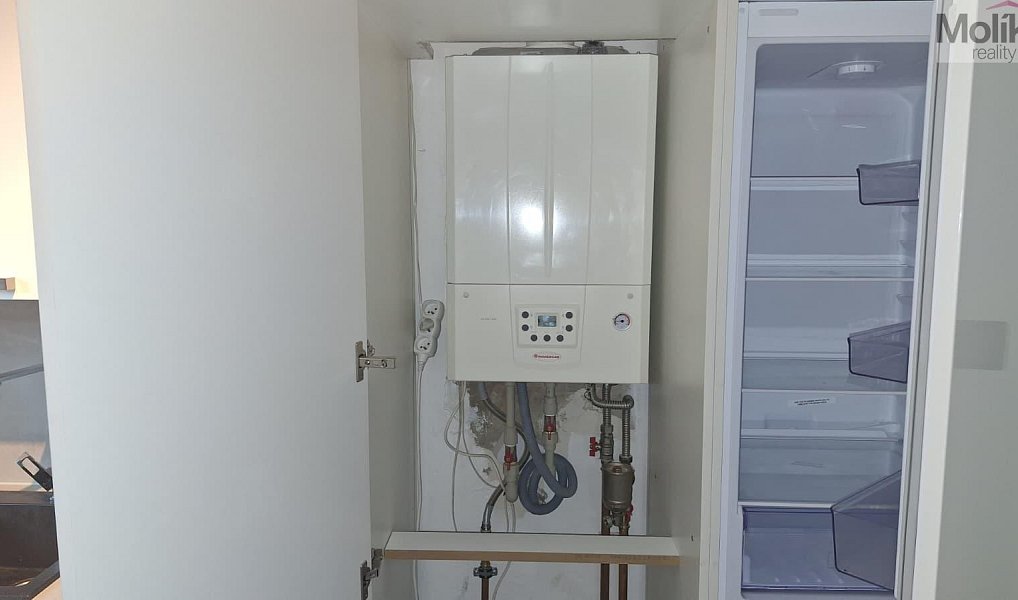 Pronájem bytu 2+1 52 m², Osek – náhled fotky 11