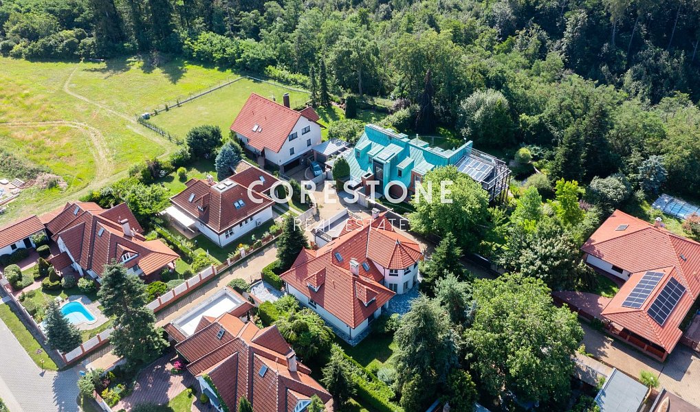Prodej domu 275 m² s pozemkem 730 m², Praha – náhled fotky 20