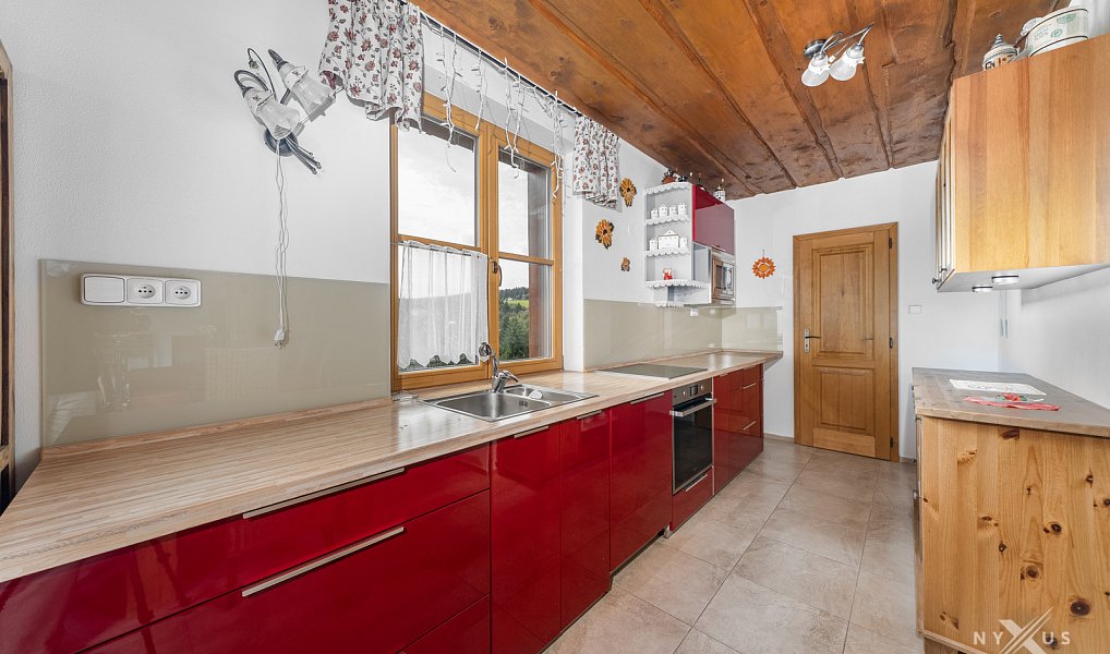 Prodej ubytovacího objektu 306 m², Kvilda – náhled fotky 8