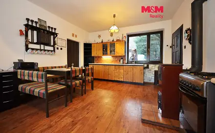 Prodej domu 240 m² s pozemkem 612 m², Bořetice, okres Břeclav