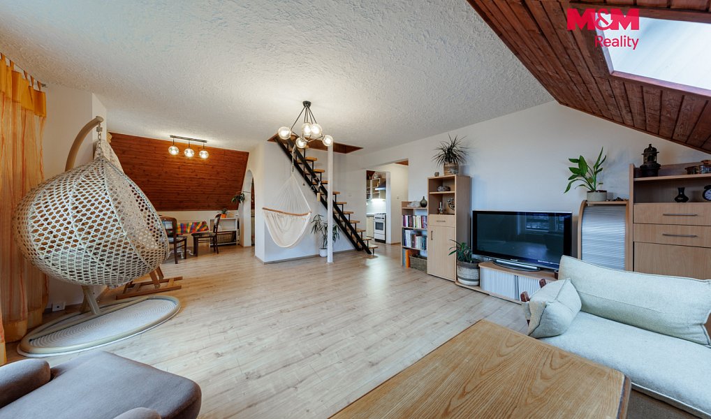 Prodej nájemního domu, činžáku 330 m², Karlovy Vary – náhled fotky 27