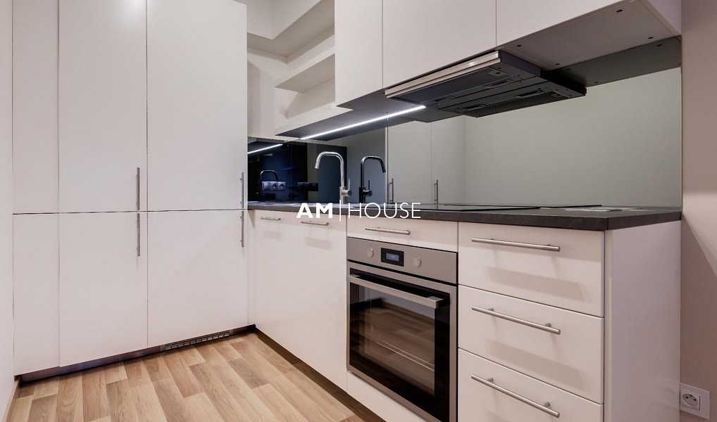 Prodej bytu 2+kk 61 m², Praha – náhled fotky 5