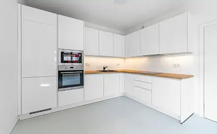 Pronájem bytu 3+kk 63 m²