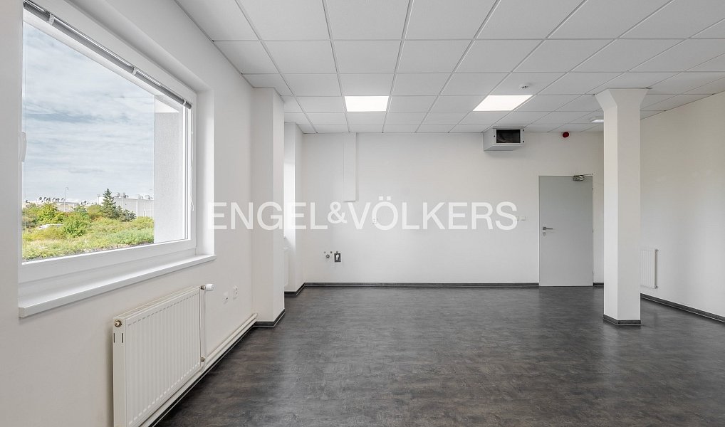 Pronájem kanceláře 89 m², Praha – náhled fotky 7