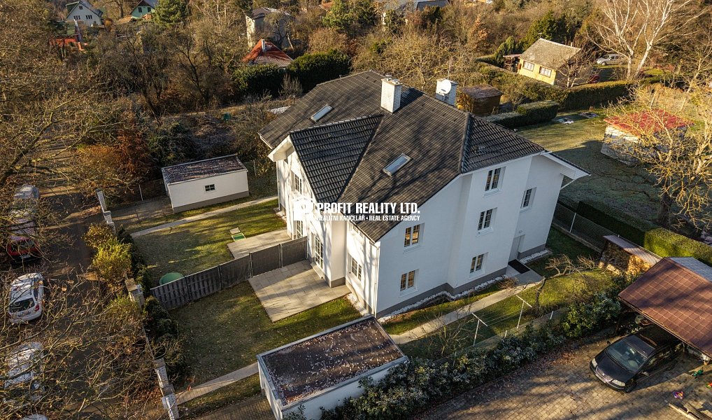 Prodej domu 213 m² s pozemkem 316 m², Praha – náhled fotky 23