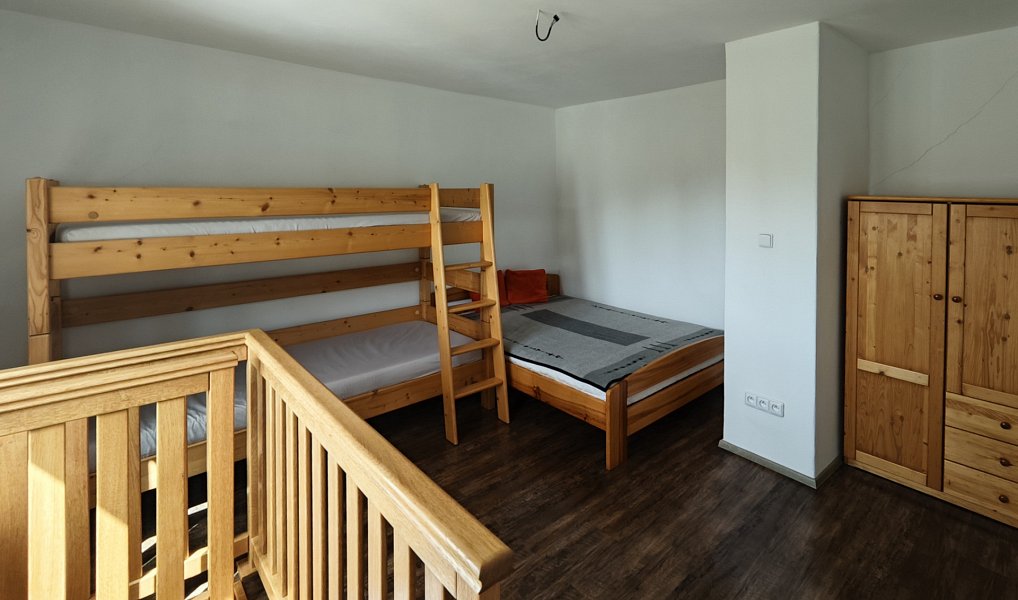 Pronájem domu 110 m² s pozemkem 21 000 m², Sněžné – náhled fotky 10