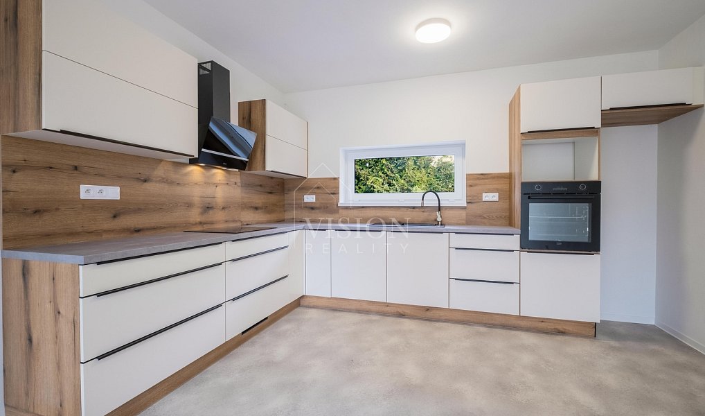 Prodej domu 177 m² s pozemkem 270 m², Plzeň – náhled fotky 13