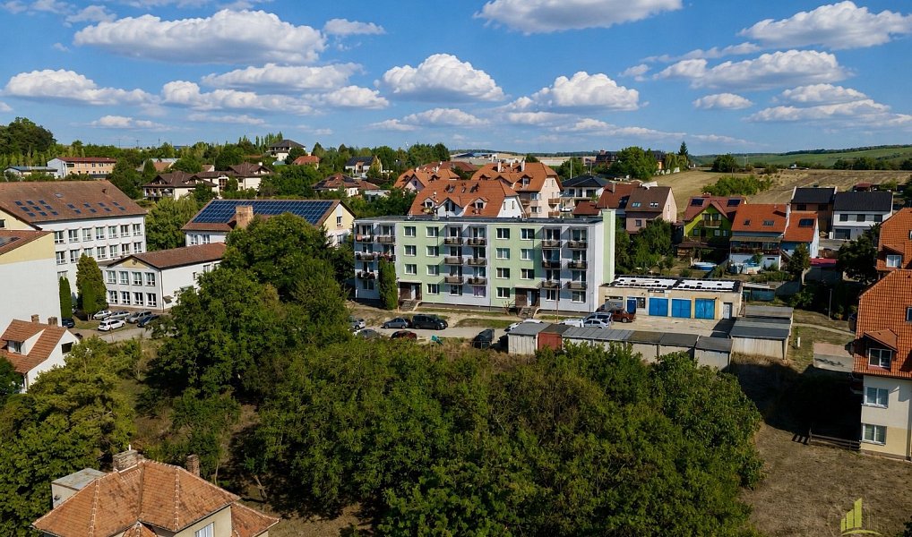 Prodej bytu 3+kk 55 m², Klobouky u Brna – náhled fotky 2