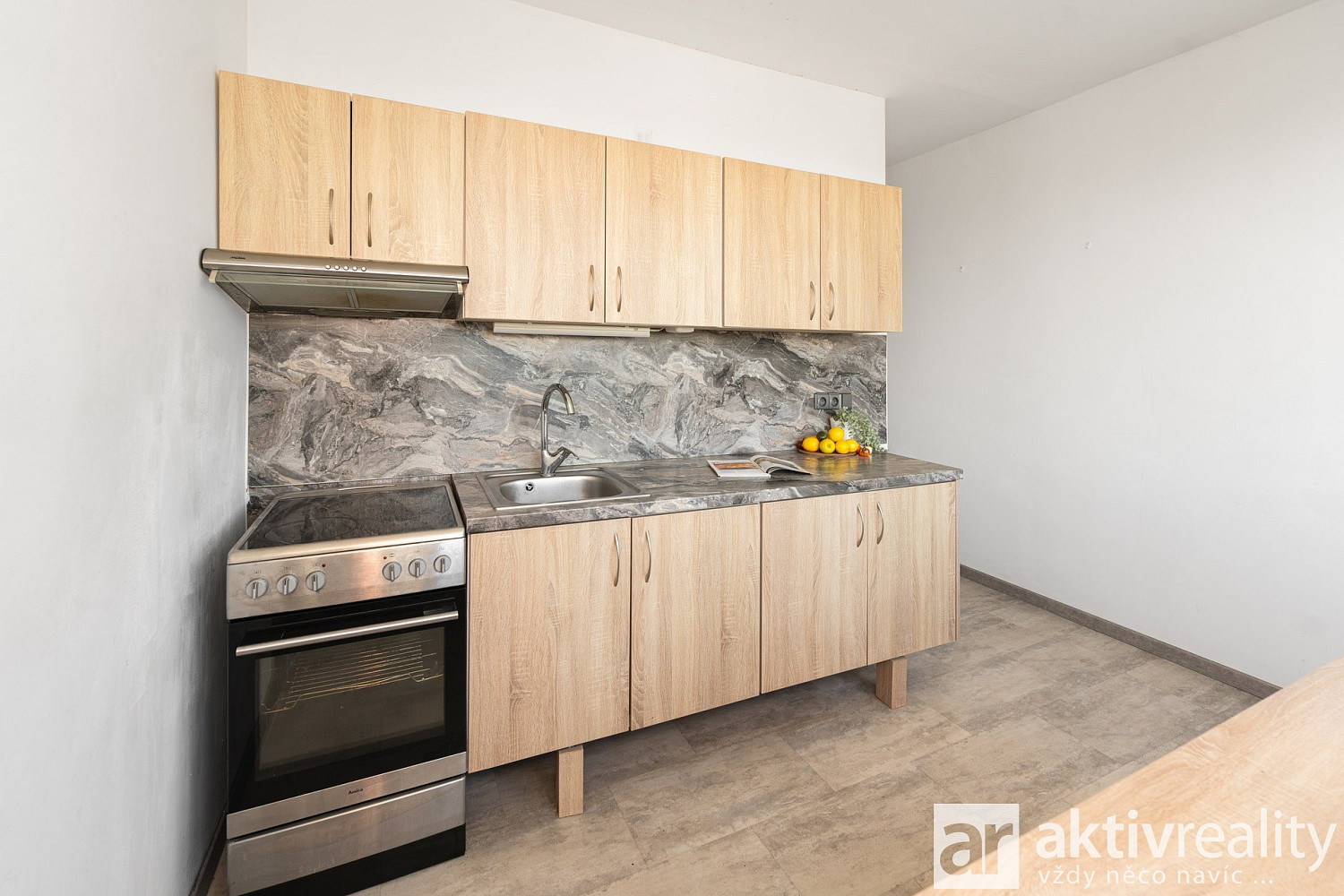 Pronájem bytu 2+1 57 m² – fotografie 2