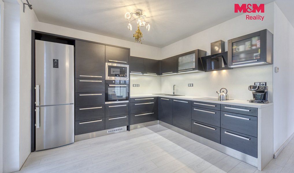 Prodej bytu 3+kk 85 m², Vochov – náhled fotky 2