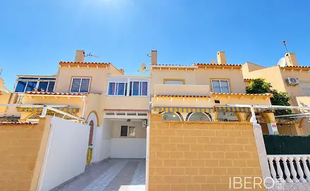 Prodej domu 80 m² s pozemkem 80 m², Playa Flamenca, Španělsko