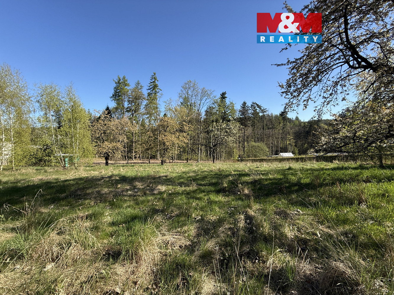 Prodej stavebního pozemku 1 956 m²