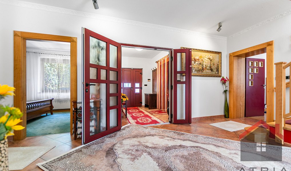 Prodej domu 275 m² s pozemkem 587 m², Plzeň – náhled fotky 7