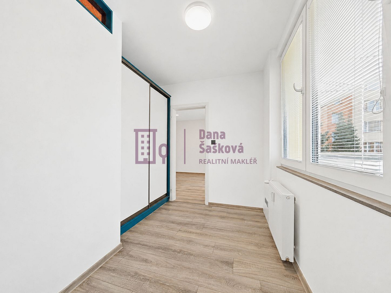 Pronájem bytu 2+kk 47 m² – fotografie 4