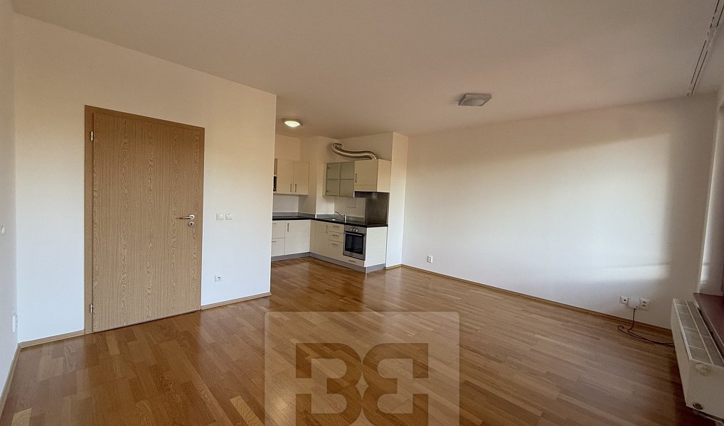 Pronájem bytu 2+kk 63 m², Praha – náhled fotky 3