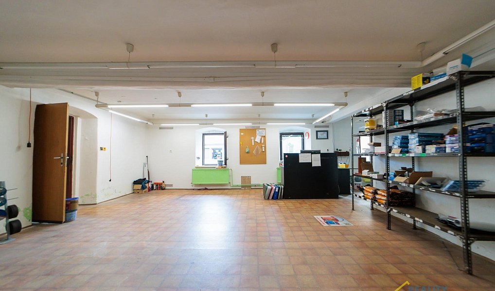Prodej výrobních prostor 4 752 m², Králíky – náhled fotky 51