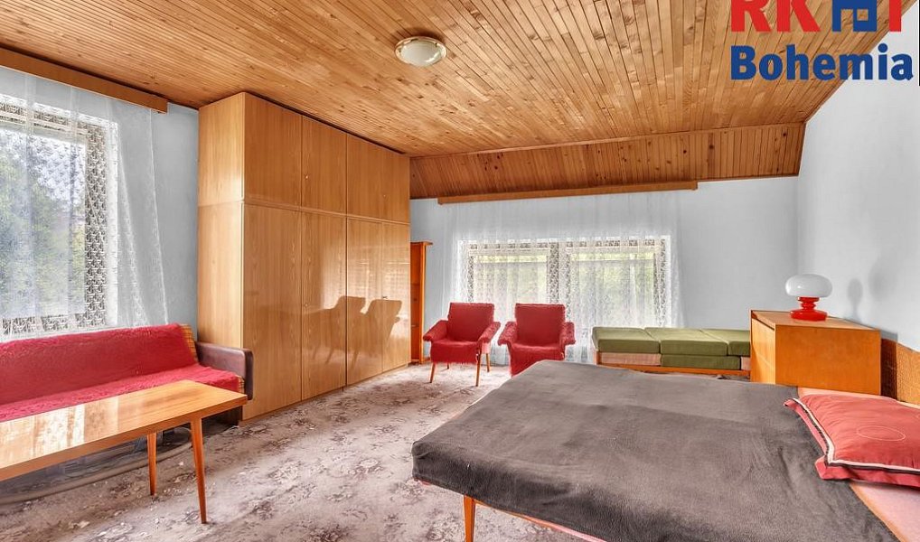 Prodej domu 220 m² s pozemkem 5 365 m², Dolní Bousov – náhled fotky 20