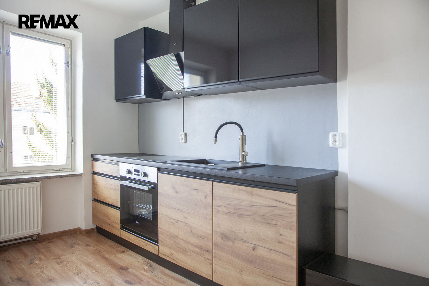 Pronájem bytu 2+1 51 m² – fotografie 4