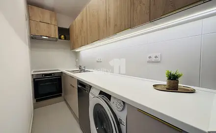 Pronájem bytu 1+1 37 m², Krymská, Praha 10 - Vršovice