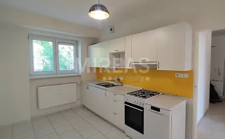 Pronájem bytu 2+1 56 m², Čs. armády, Pardubice - Zelené Předměstí