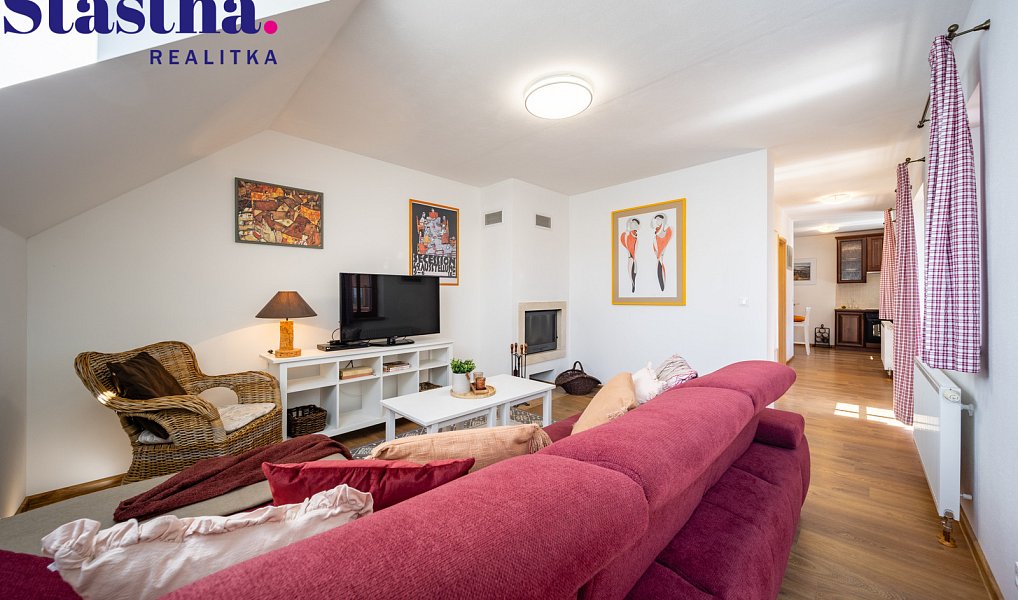 Prodej bytu 3+kk 79 m², Nová Pec – náhled fotky 3