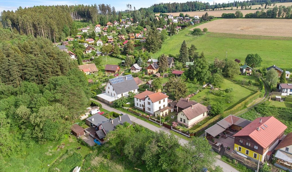 Prodej domu 260 m² s pozemkem 1 352 m², Seč – náhled fotky 16