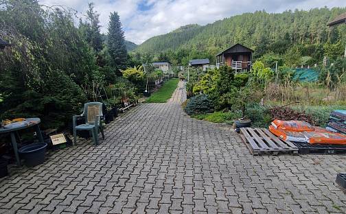 Prodej stavebního pozemku 1 326 m², Lietavská Lúčka, Slovensko