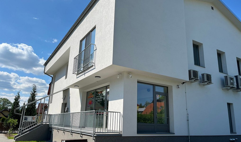 Pronájem obchodních prostor 192 m², Zubří – náhled fotky 3