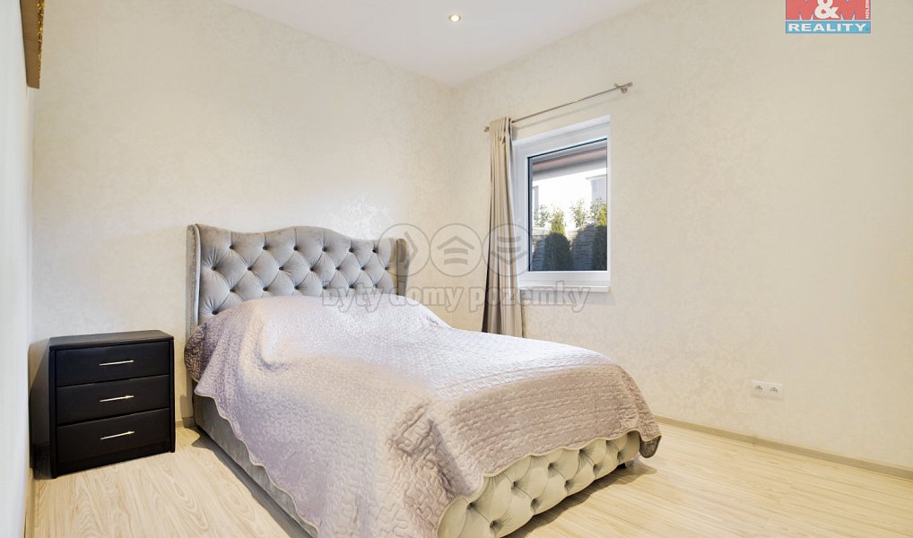 Prodej domu 234 m² s pozemkem 902 m², Kralupy nad Vltavou – náhled fotky 17