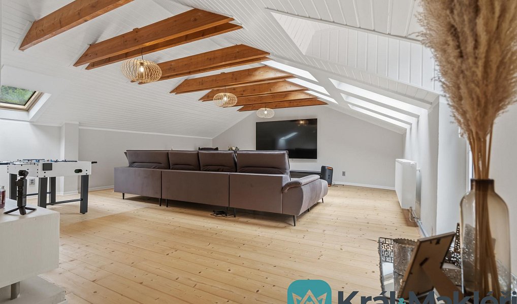Prodej domu 266 m² s pozemkem 1 373 m², Chuderov – náhled fotky 13