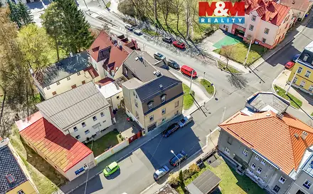 Pronájem obchodních prostor 22 m², Husova, Mariánské Lázně, okres Cheb