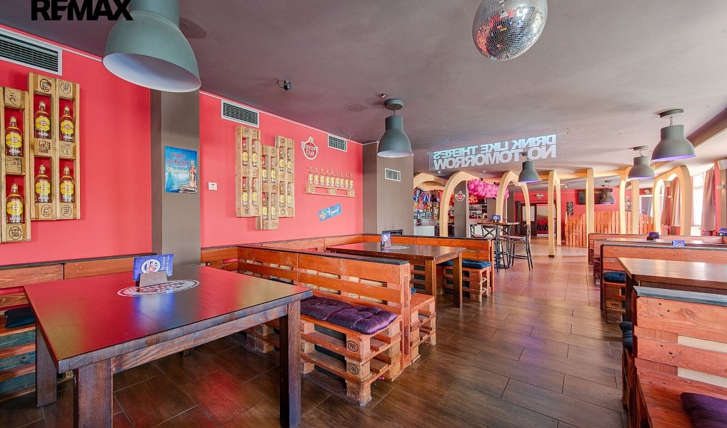 Prodej restaurace 600 m², Aš – náhled fotky 9